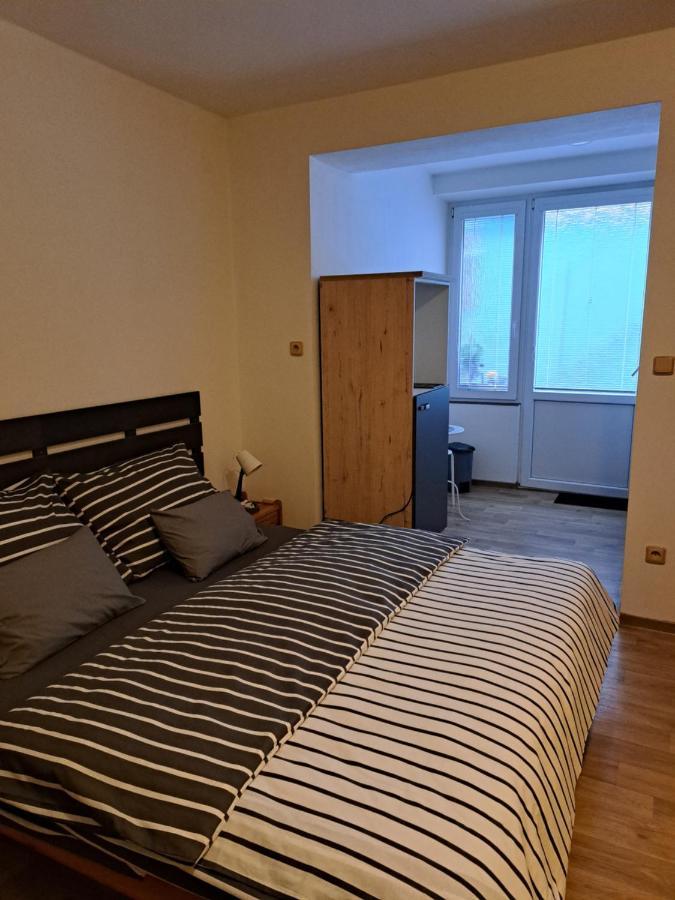 Penzion A Pizzerie Na Zalozne Kobylí Kültér fotó